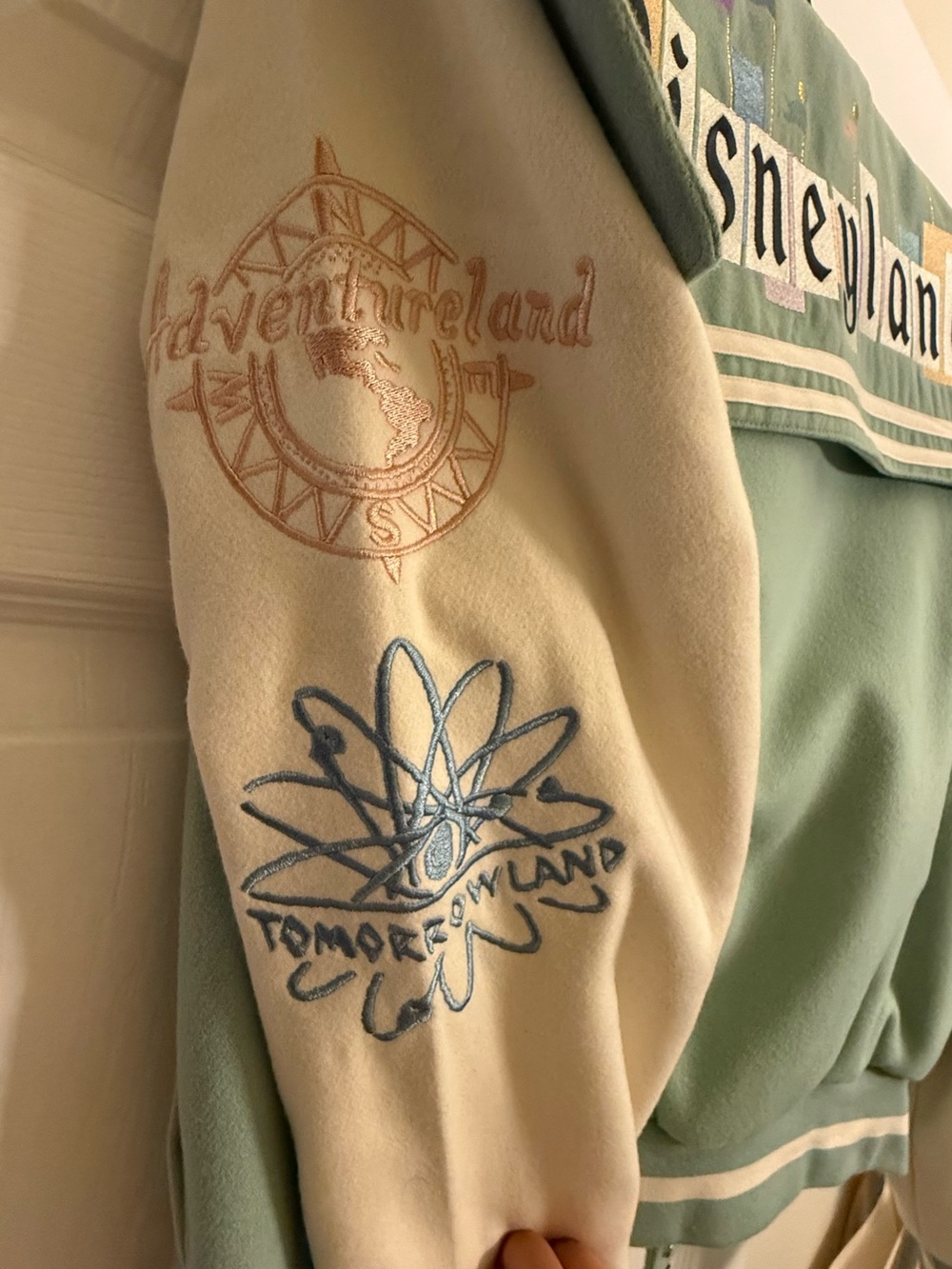 2025 Her Universe Disneyland Marquee Varsity Jacket sz XL - Picture 3 of 4